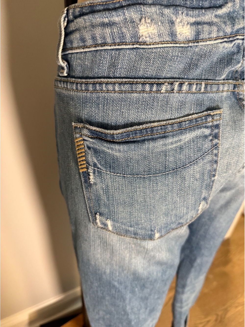 PAIGE Women's Cropped Jimmy Jimmy Denim Jeans with Distressed Detailing - Picture 10 of 10